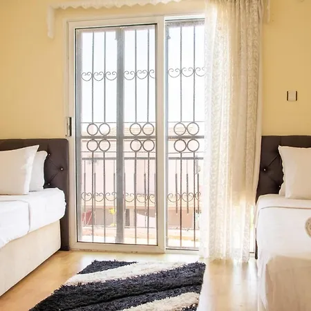 מלון Summer House With Garden And Nature View In Cesme Ildiri