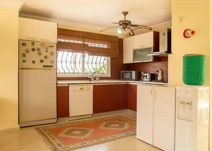 Summer House With Garden And Nature View In Cesme 3* Ildiri