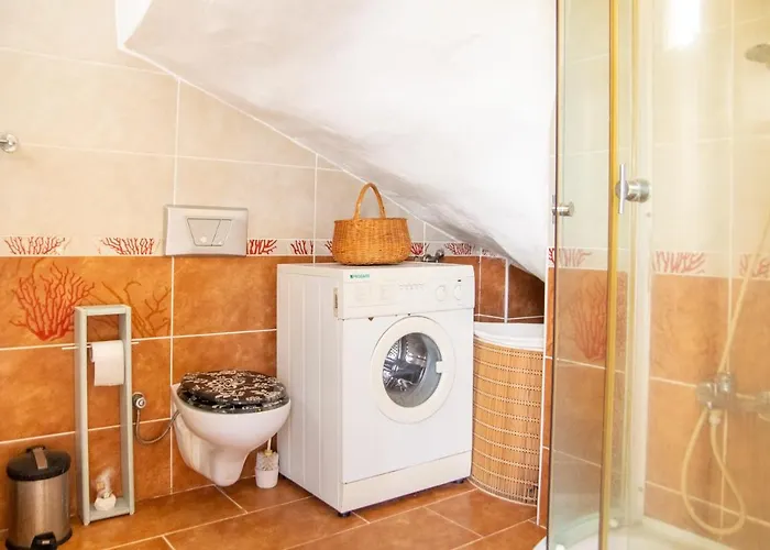 מלון Summer House With Garden And Nature View In Cesme 3*