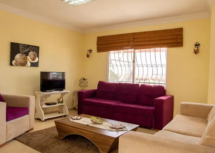 Summer House With Garden And Nature View In Cesme Ildiri